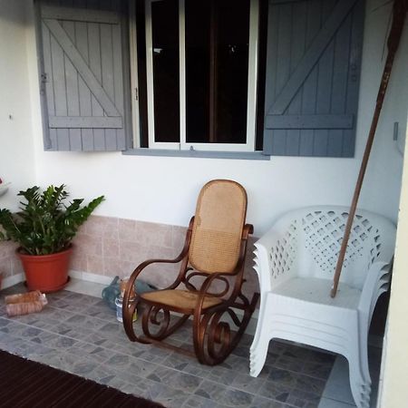 Chez Vava Et Maianne Villa Bouillante Kültér fotó